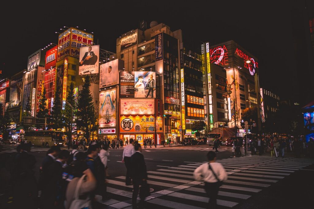 Budgeting and replacement cycles for lighting infrastructure 
