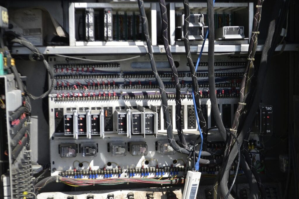 Electrical Systems for Large Industrial Facilities 