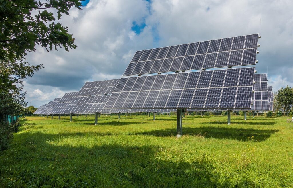 Solar Power Integration with Building Electrical Systems 