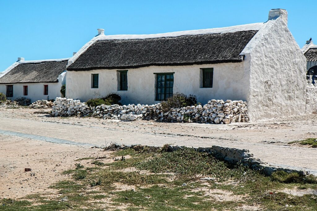 Factors Foreign Investors Should Consider When Choosing South African Property 
