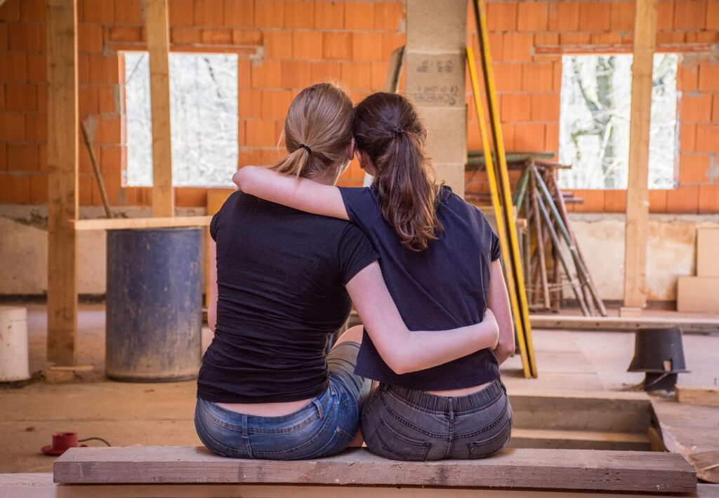 How to secure a government contract for a construction project 